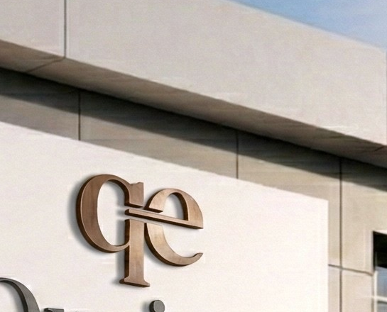 Logo Queiroz Engenharia